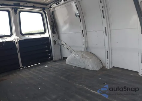 2012 Chevrolet Express 2500 Work Van z USA, uszkodzony, nr VIN 1GCWGFBA6C1146853